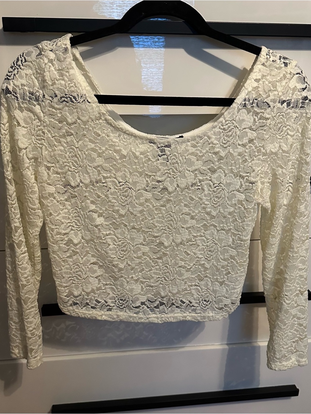 Forever21 Women's White Lace Long-Sleeve Crop Top see through